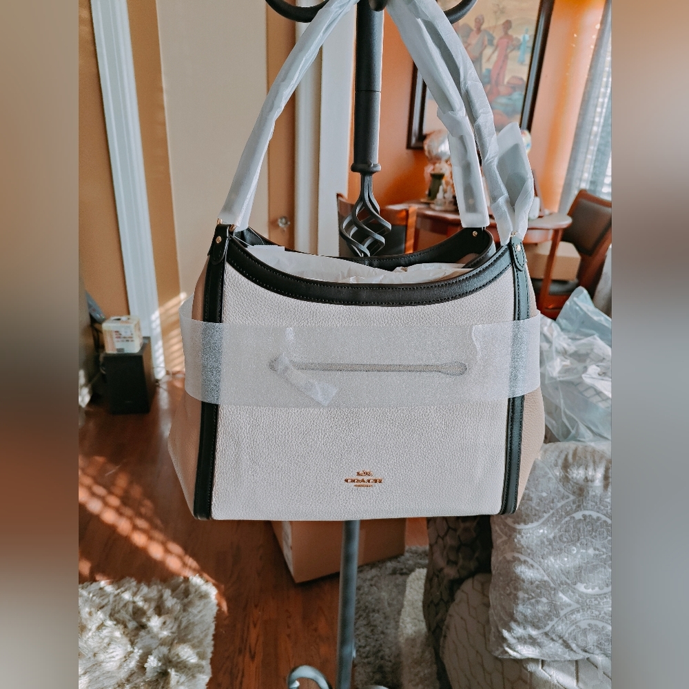 Coach should bag